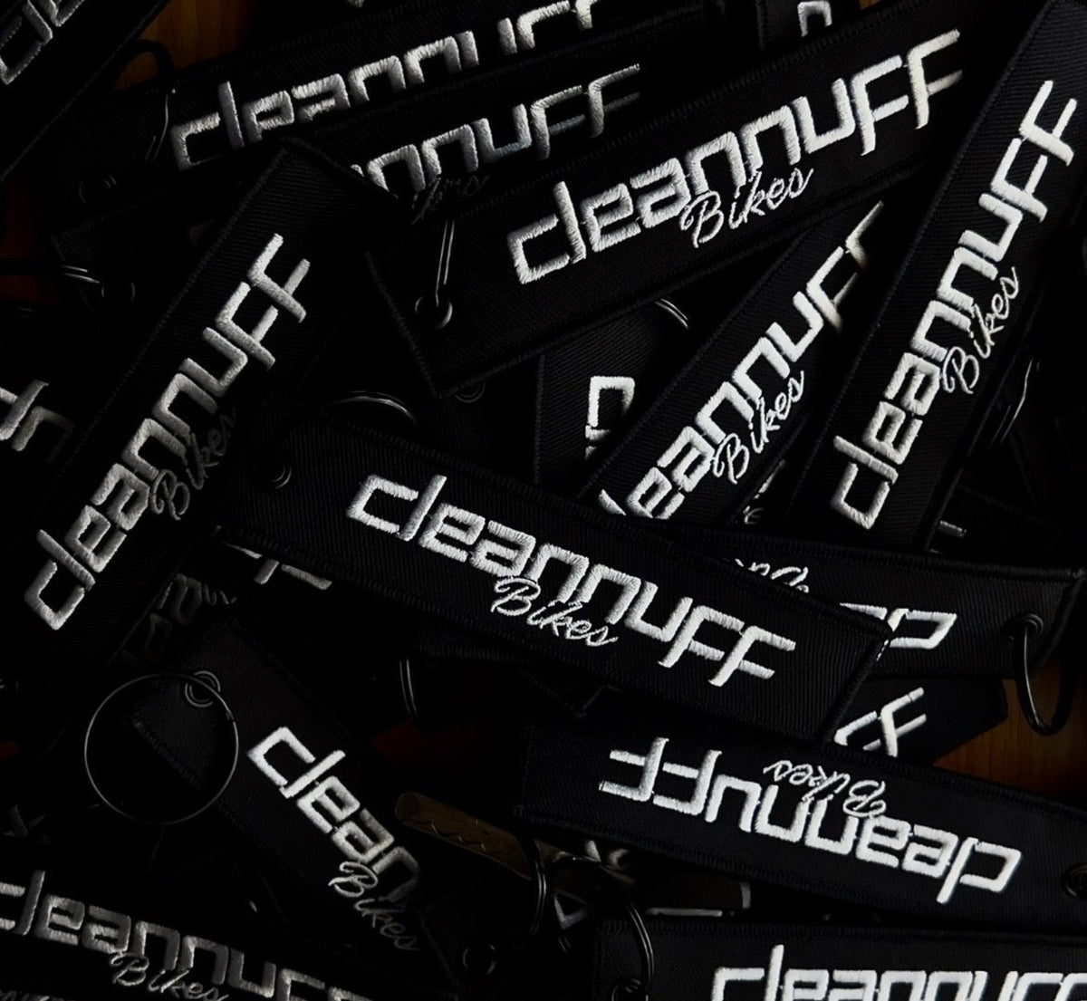Jet Tags